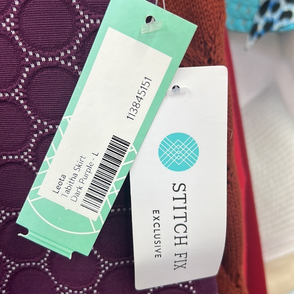 Nwt Leota Stitch Fix Exclusive Aubergine Jacquard Pencil Skirt Size L — image 2 of 4